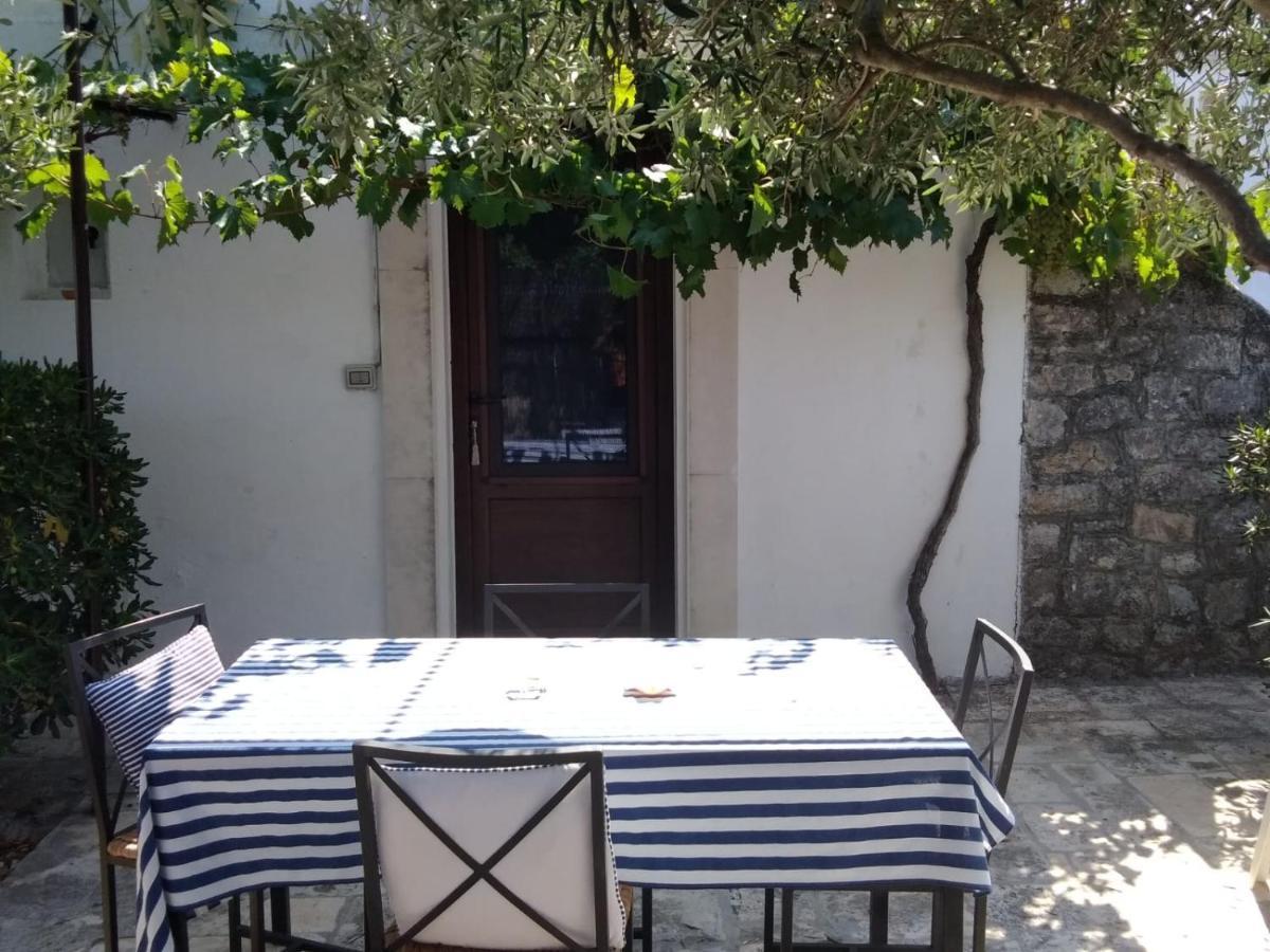 Villa Trulli Colibri' Locorotondo Exterior foto